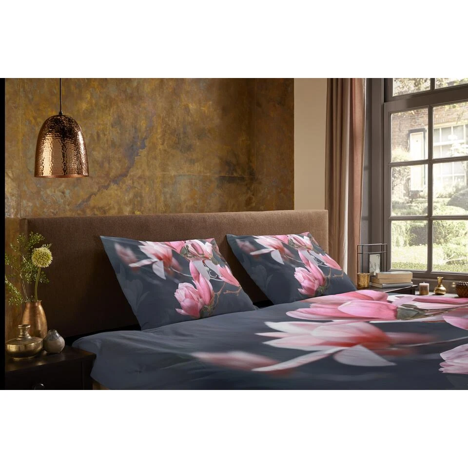 Pure Blossom Dekbedovertrek Antraciet-Lits-jumeaux (240 X 200/220 Cm) 10 Pure Blossom Dekbedovertrek Antraciet-Lits-jumeaux (240 X 200/220 Cm) - Afbeelding 8