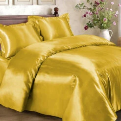 Glanzend Satijnen Dekbedovertrek Beauty Silk Goud-2-persoons (200 X... -Leen Bakker Winkel 0c5b27aebab54f6692477298327e20bb