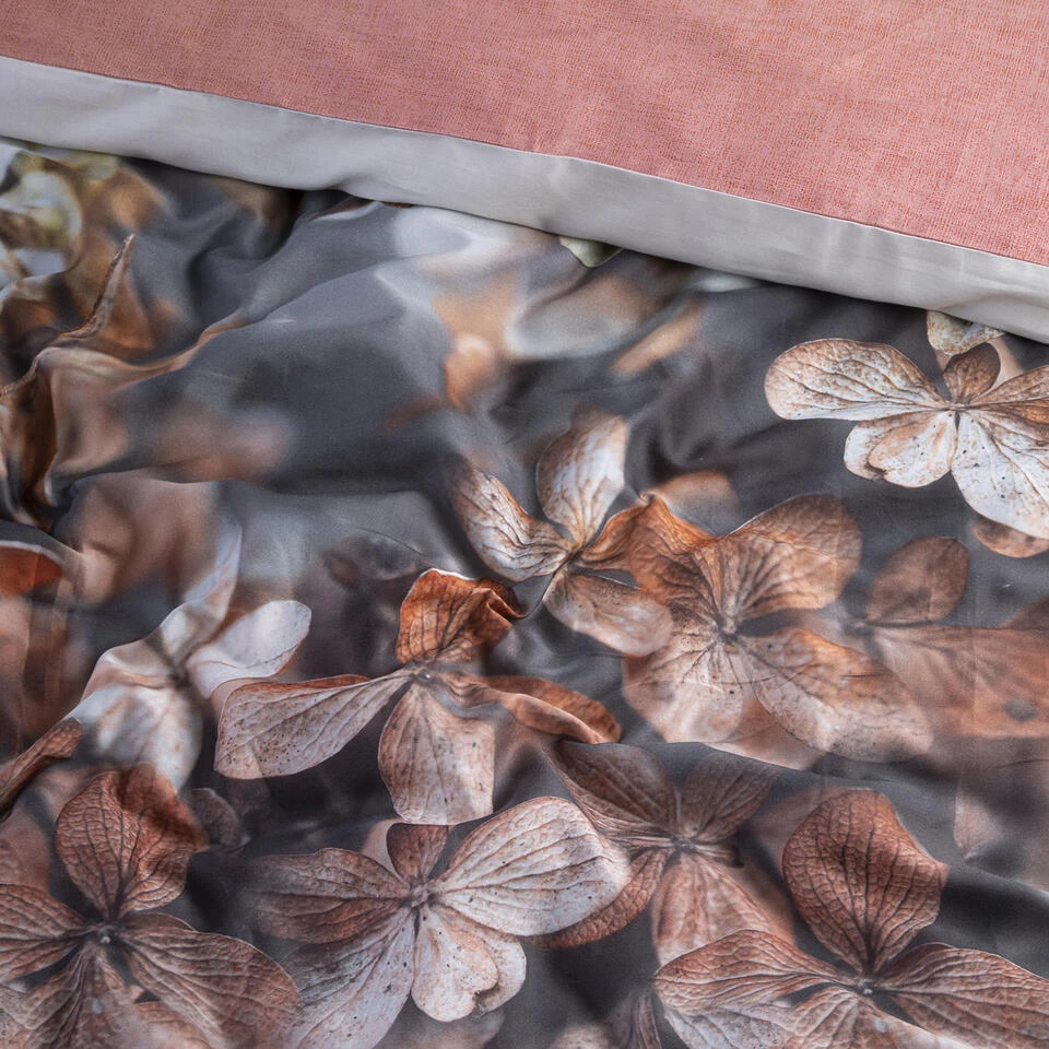 Cinderella Dekbedovertrek Annabelle - Satijn - 260x200/220 Cm - Dusty Pink 5 Cinderella Dekbedovertrek Annabelle - Satijn - 260x200/220 Cm - Dusty Pink - Afbeelding 3