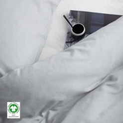 Damai Dekbedovertrek Organic Satijn Light Grey-Lits-jumeaux (260 X 200/220 Cm) 9 Damai Dekbedovertrek Organic Satijn Light Grey-Lits-jumeaux (260 X 200/220 Cm) -Leen Bakker Winkel 1000034446 0103