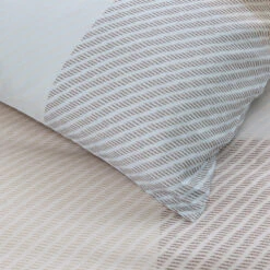 Damai Dekbedovertrek Moore - Satijn - 240x200/220 Cm - Butter Cream 8 Damai Dekbedovertrek Moore - Satijn - 240x200/220 Cm - Butter Cream -Leen Bakker Winkel 1000035078 0102