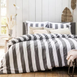 Cinderella Dekbedovertrek Jacky - Katoen - 240x200/220 Cm - Anthracite 6 Cinderella Dekbedovertrek Jacky - Katoen - 240x200/220 Cm - Anthracite -Leen Bakker Winkel 1000038143 0101