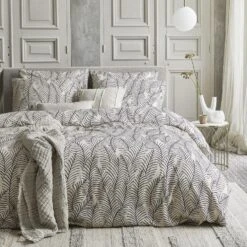 Damai Bellezza - Dekbedovertrek - Satijn - 200x200/220 Cm - Cream 6 Damai Bellezza - Dekbedovertrek - Satijn - 200x200/220 Cm - Cream -Leen Bakker Winkel 1000055059 0101