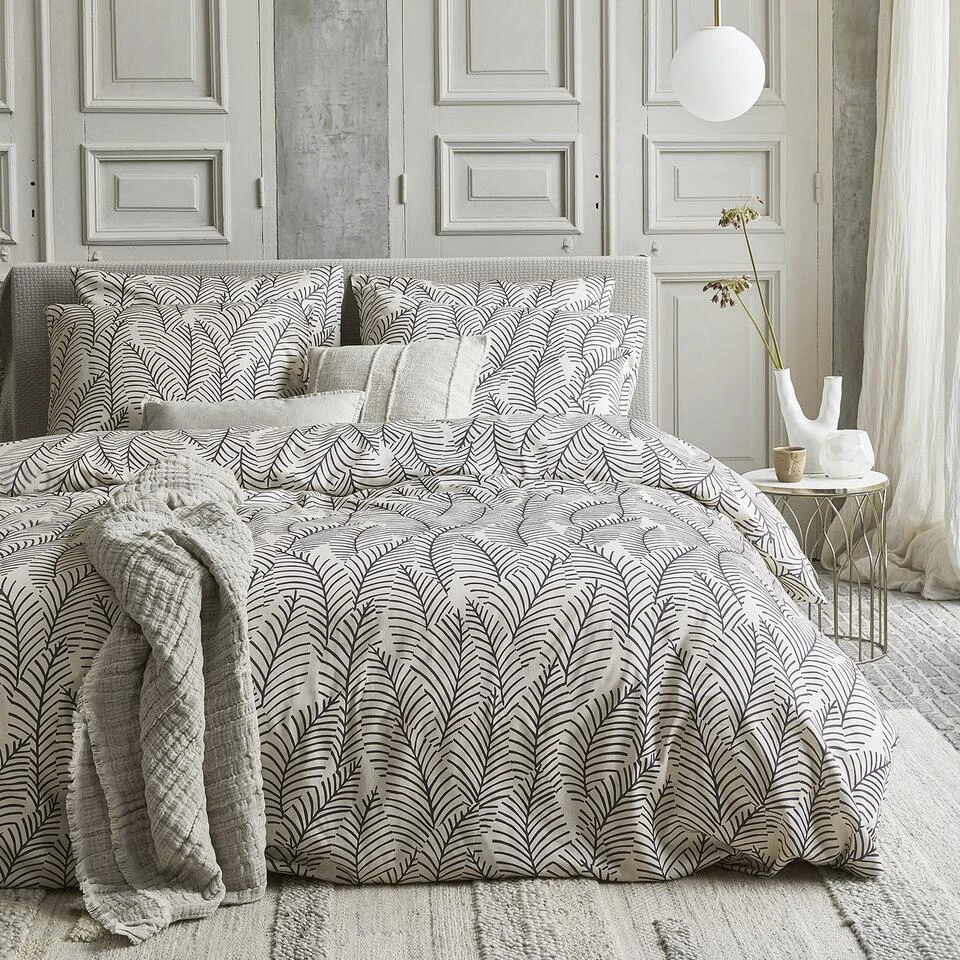 Damai Bellezza - Dekbedovertrek - Satijn - 200x200/220 Cm - Cream 4 Damai Bellezza - Dekbedovertrek - Satijn - 200x200/220 Cm - Cream - Afbeelding 2