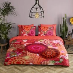 HIP Dekbedovertrek "Yuki" - Rood - (240x220 Cm) -Leen Bakker Winkel 1000061615 0102