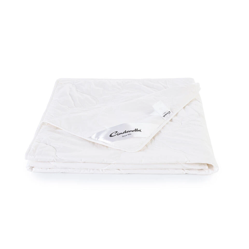 Cinderella Bamboo - Bamboe Zomer Dekbed - 140x200 Cm 3 Cinderella Bamboo - Bamboe Zomer Dekbed - 140x200 Cm