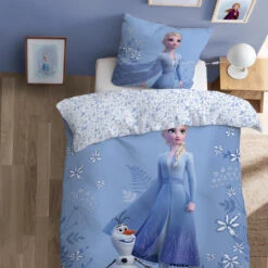Disney Frozen Dekbedovertrek Magical Season - 140 X 200 Cm - Katoen -Leen Bakker Winkel 1000088885 0103