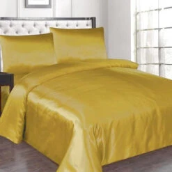 Glanzend Satijnen Dekbedovertrek Beauty Silk Goud-1-persoons (140 X... -Leen Bakker Winkel 1934948a19914e548a5d4fe611583081 1