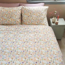 Ariadne At Home Lots Of Flowers Dekbedovertrek - 200x200/220 - Pastel 11 Ariadne At Home Lots Of Flowers Dekbedovertrek - 200x200/220 - Pastel -Leen Bakker Winkel 1a88bfa636c74d0ebd0db5fc9d8c03da