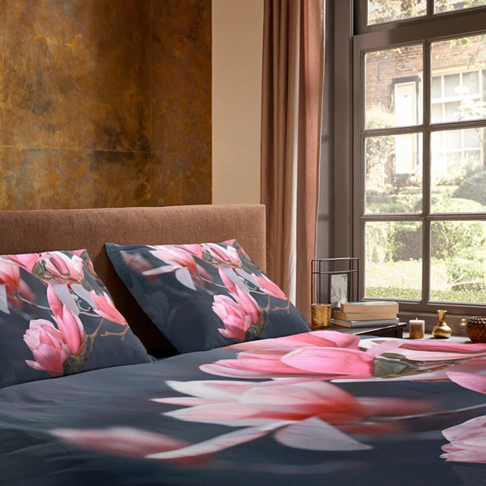 Pure Blossom Dekbedovertrek Antraciet-Lits-jumeaux (240 X 200/220 Cm) 9 Pure Blossom Dekbedovertrek Antraciet-Lits-jumeaux (240 X 200/220 Cm) - Afbeelding 7