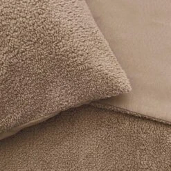 Byrklund - Dekbedovertrek Soft & Fluffy - 240x220 Cm - Taupe 7 Byrklund - Dekbedovertrek Soft & Fluffy - 240x220 Cm - Taupe -Leen Bakker Winkel 4a019e2ee61f4999ad6320b64c9e7d4e