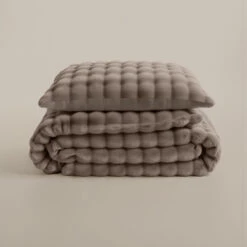 Dekbedovertrek 200x220 – Pompom Design & Warm Flanel Fleece - Taupe 14 Dekbedovertrek 200x220 – Pompom Design & Warm Flanel Fleece - Taupe -Leen Bakker Winkel 5b886ffa9d1d404f9a219ec2230ee4ae