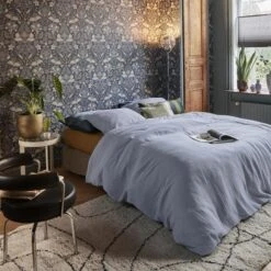 At Home By BeddingHouse Optimism Dekbedovertrek - 140x200/220 - Blauw -Leen Bakker Winkel 5b9af9085bd7404b8a45e89ffc41c347 1