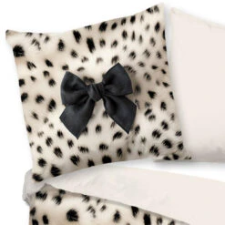 Pure Glamour Fur Dekbedovertrek Off-white-1-persoons (140 X 200/220 Cm) -Leen Bakker Winkel 81c3d4be6b5c418c9e4c2af60634a6cd