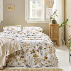 Ariadne At Home Flowerlove Dekbedovertrek - Wit-Lits-jumeaux (240 X... -Leen Bakker Winkel 84792415ddb34538b5bdf1e880f5df83