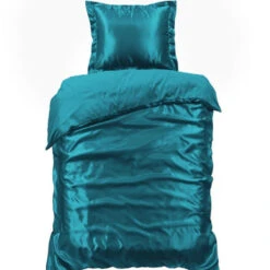 Glanzend Satijnen Dekbedovertrek Beauty Silk Aqua-Lits-jumeaux (240... 10 Glanzend Satijnen Dekbedovertrek Beauty Silk Aqua-Lits-jumeaux (240... -Leen Bakker Winkel 99455f939f204863aa42564f497e4303