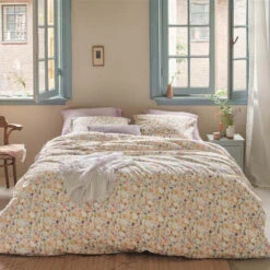 Ariadne At Home Lots Of Flowers Dekbedovertrek - 240x200/220 - Pastel 14 Ariadne At Home Lots Of Flowers Dekbedovertrek - 240x200/220 - Pastel -Leen Bakker Winkel c2df573ac5734d5292f7f27a5eb6c443 1