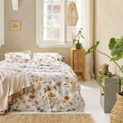 Ariadne At Home Flowerlove Dekbedovertrek - Wit-Lits-jumeaux (240 X... -Leen Bakker Winkel faf4bd137f24495ba0e31a3777ffec13